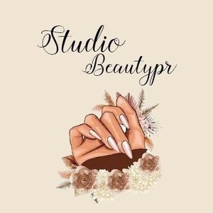 Meet your Posher, Paola